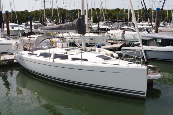 Hanse 345 additional image 1