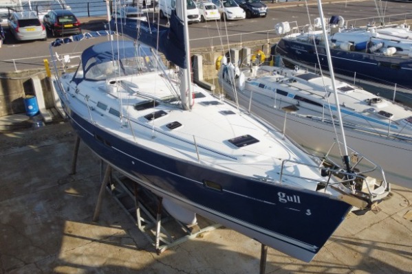 Beneteau Oceanis 423 Clipper additional image 1
