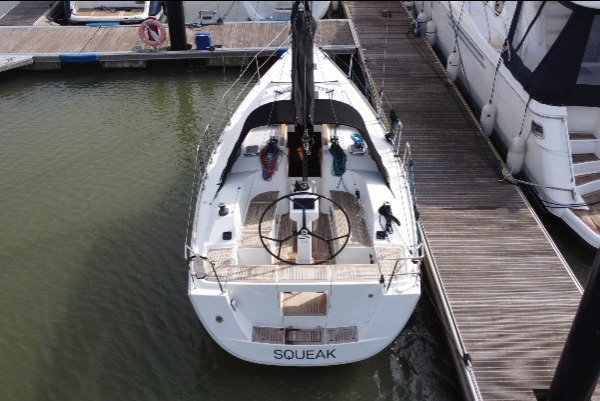 Hanse 325 additional image 2