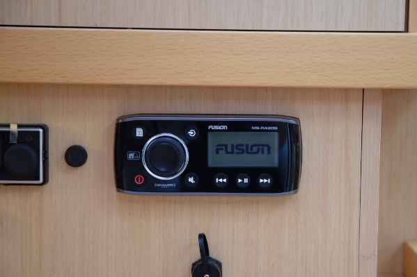 Beneteau Oceanis 31 additional image 18
