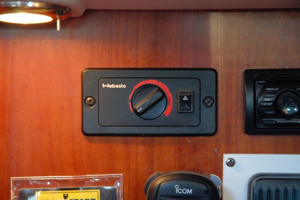 Beneteau Oceanis Clipper 323 additional image 14