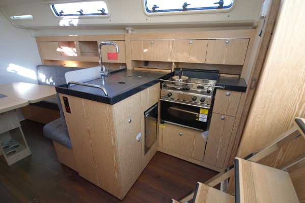 Hanse 345 additional image 7