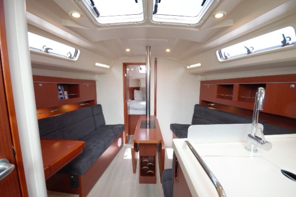 Hanse 345 additional image 5