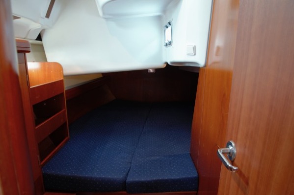 Beneteau Oceanis 423 Clipper additional image 10