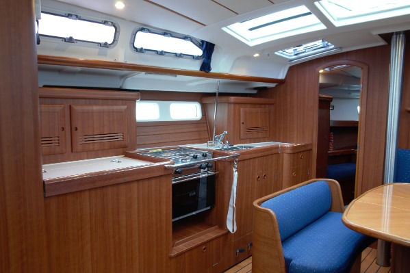 Beneteau Oceanis 423 Clipper additional image 8