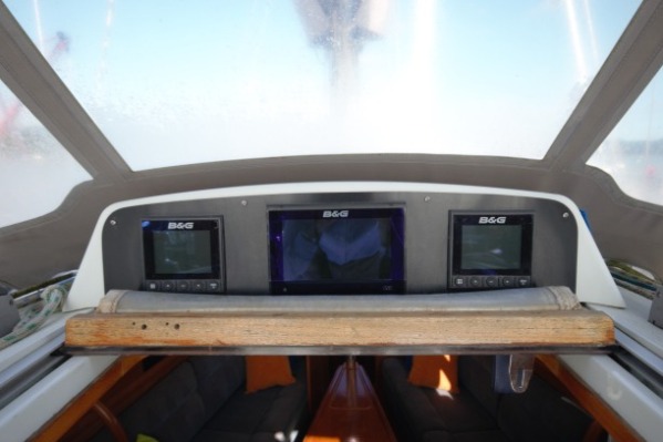 Hunter Channel 31 additional image 11
