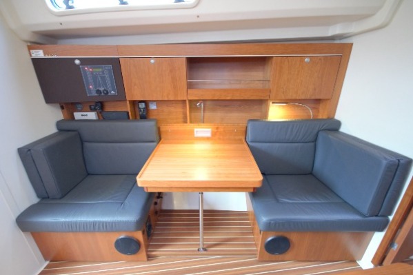 Hanse 385 additional image 7
