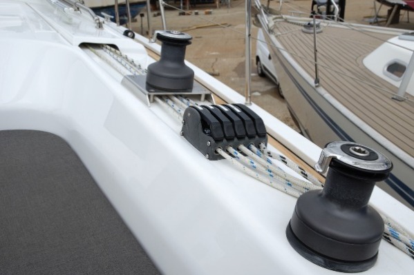 Hanse 385 additional image 3