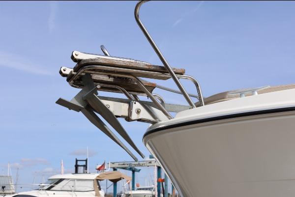 Beneteau Antares 8  additional image 4