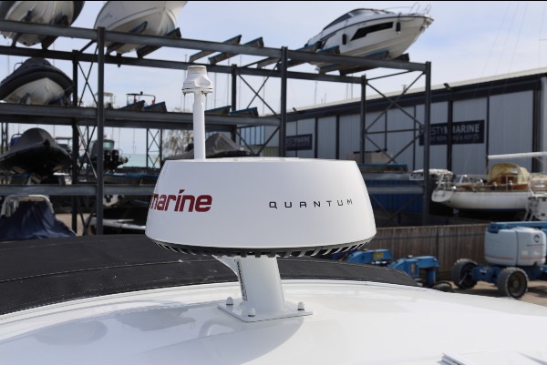 Beneteau Antares 8  additional image 12