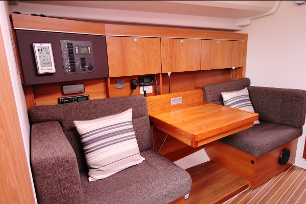 Hanse 415 additional image 7