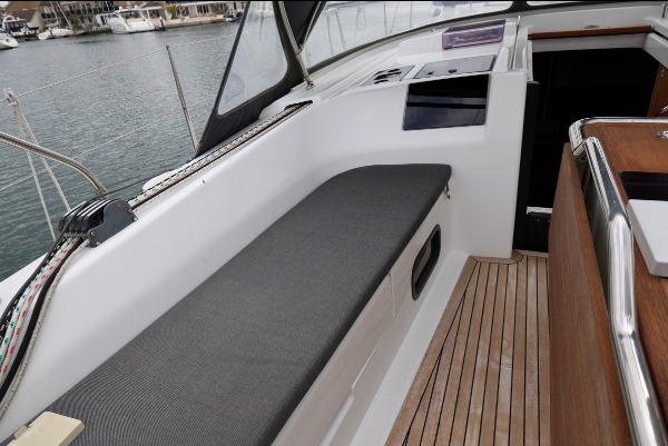 Hanse 415 additional image 24