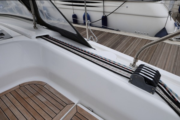Hanse 415 additional image 3