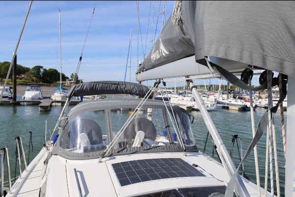 Hanse 348 additional image 2