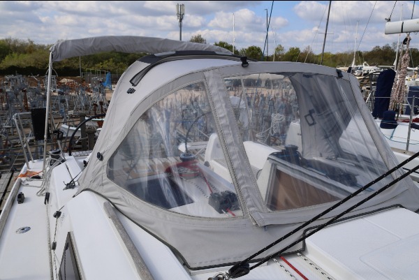 Dufour 310 additional image 23